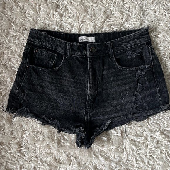 ZARA SIZE 6 Black High Waisted Denim Shorts | Distressed - Picture 1 of 5